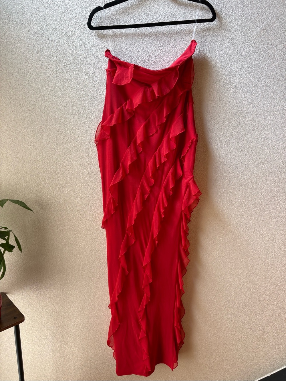Oh Polly Nevali Bandeau Ruffle Detail Maxi Dress in Red - Picture 7 of 7